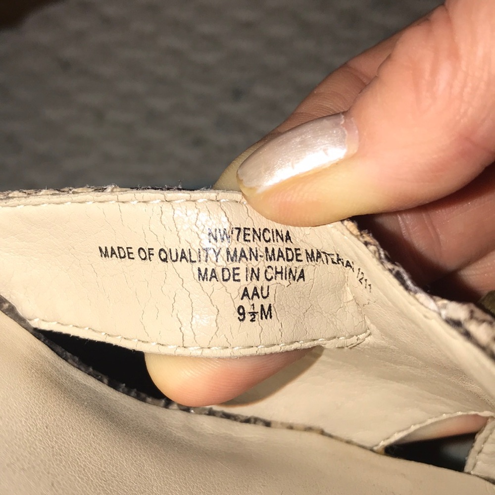 Nine West Snake Skin Wedge - Picture 5 of 5